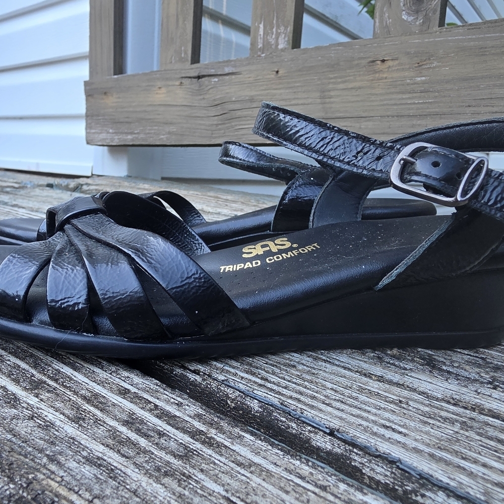 SAS Women's Black Strappy Wedge Sandals Sz 7 - Picture 3 of 4